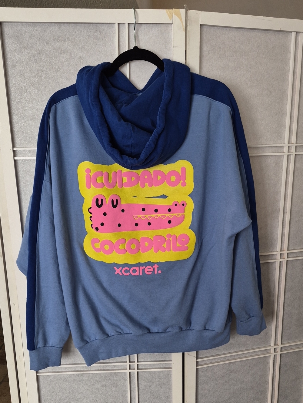 xcaret Men's' Blue Hooded Sweatshirt with Neon Crocodile Graphic